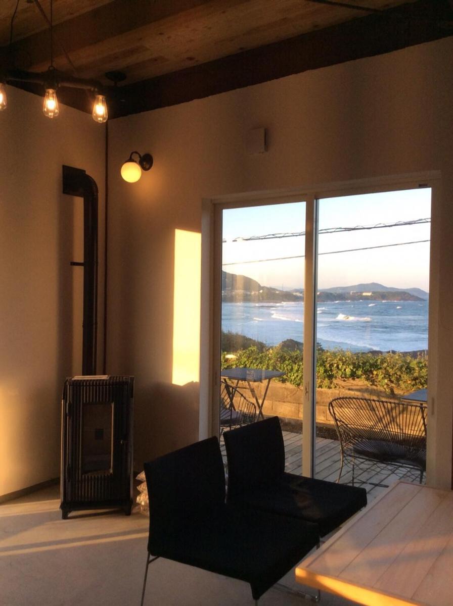 Guesthouse ＆ Beach Cafe Fuego Hyuga Exterior photo
